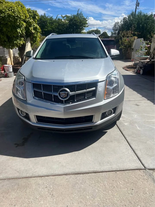 2011 Cadillac SRX - Image 2 of 10