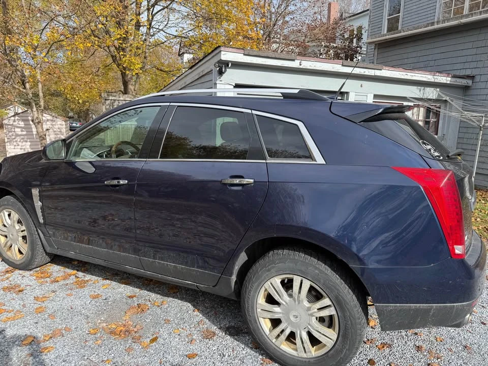 2011 Cadillac SRX - Image 4 of 7