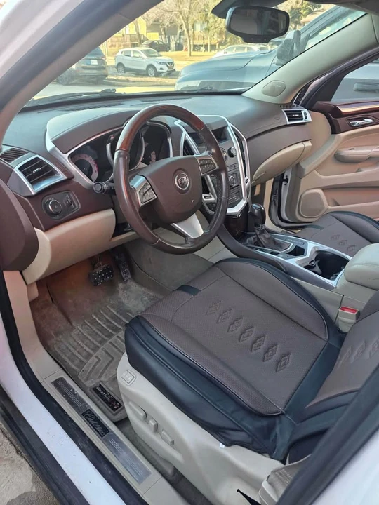 2011 Cadillac SRX - Image 2 of 11