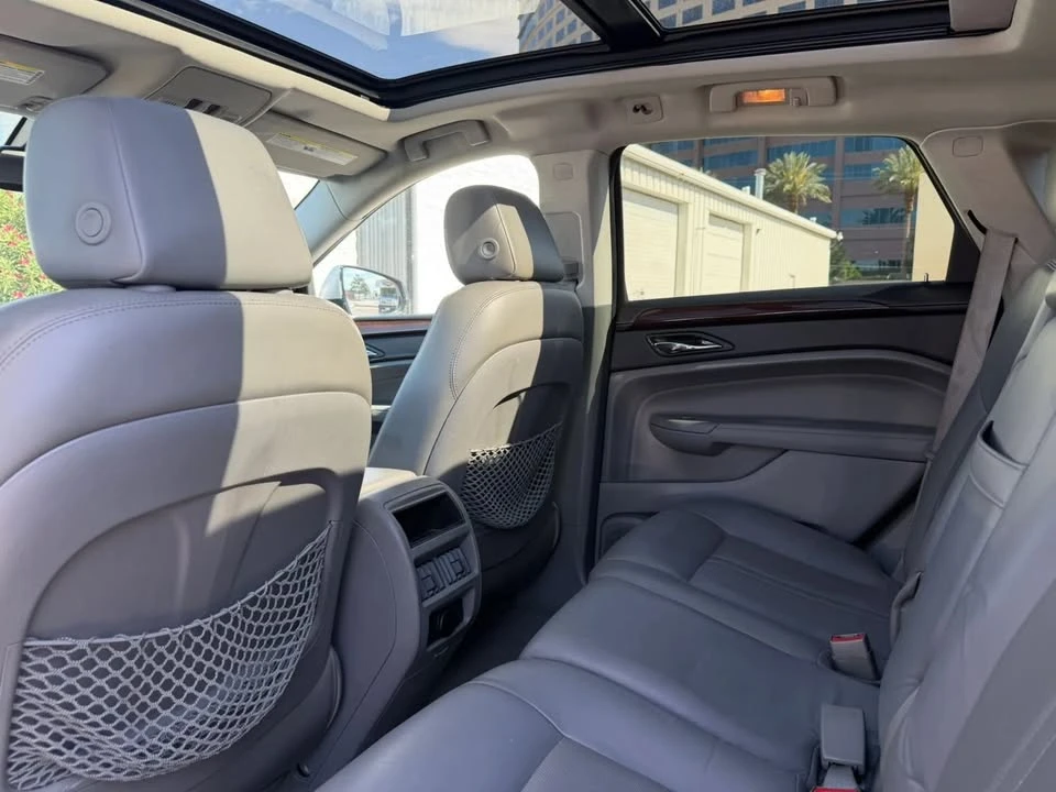 2011 Cadillac SRX - Image 10 of 14