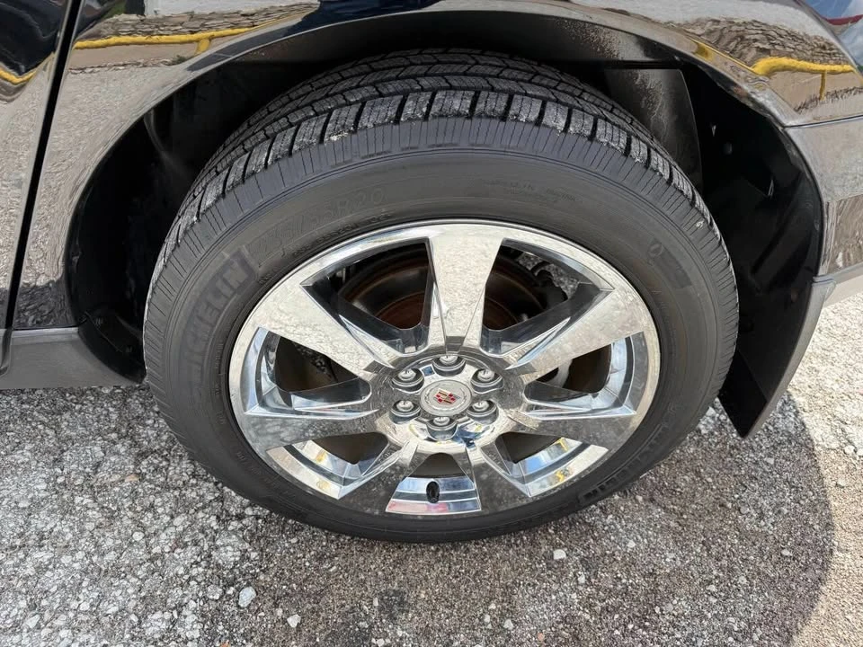 2011 Cadillac SRX - Image 10 of 20