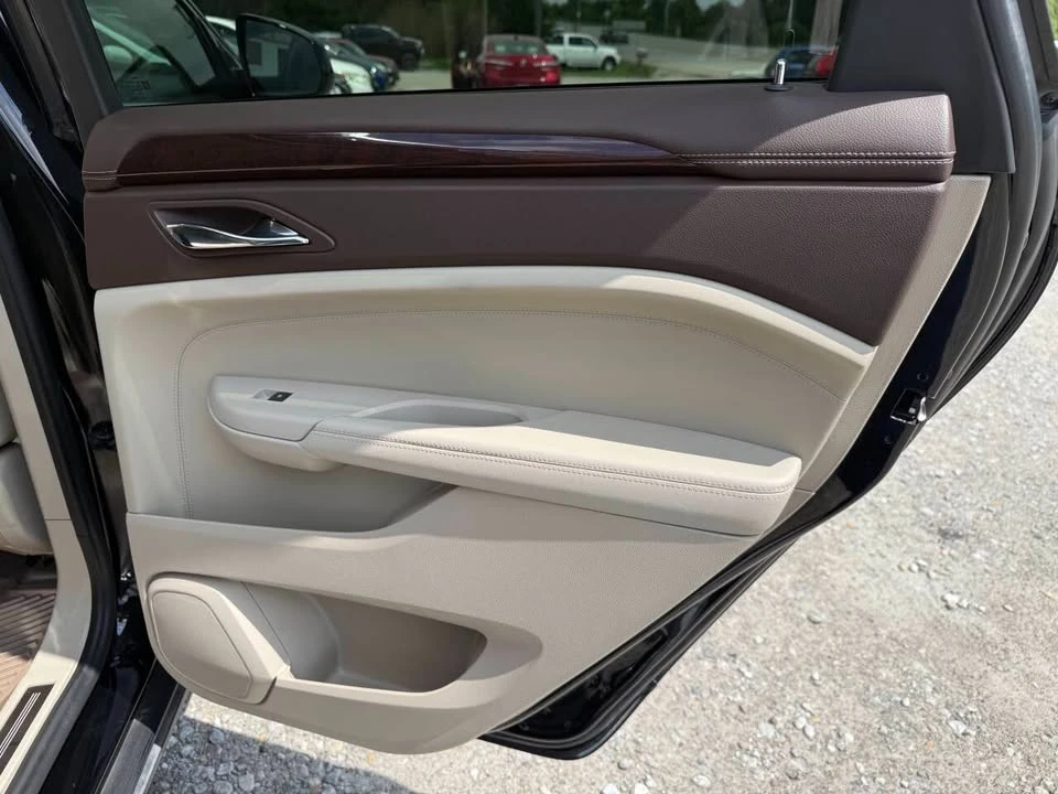 2011 Cadillac SRX - Image 18 of 20