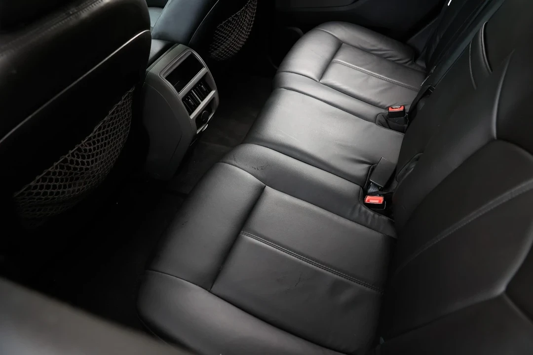 2011 Cadillac SRX - Image 10 of 12