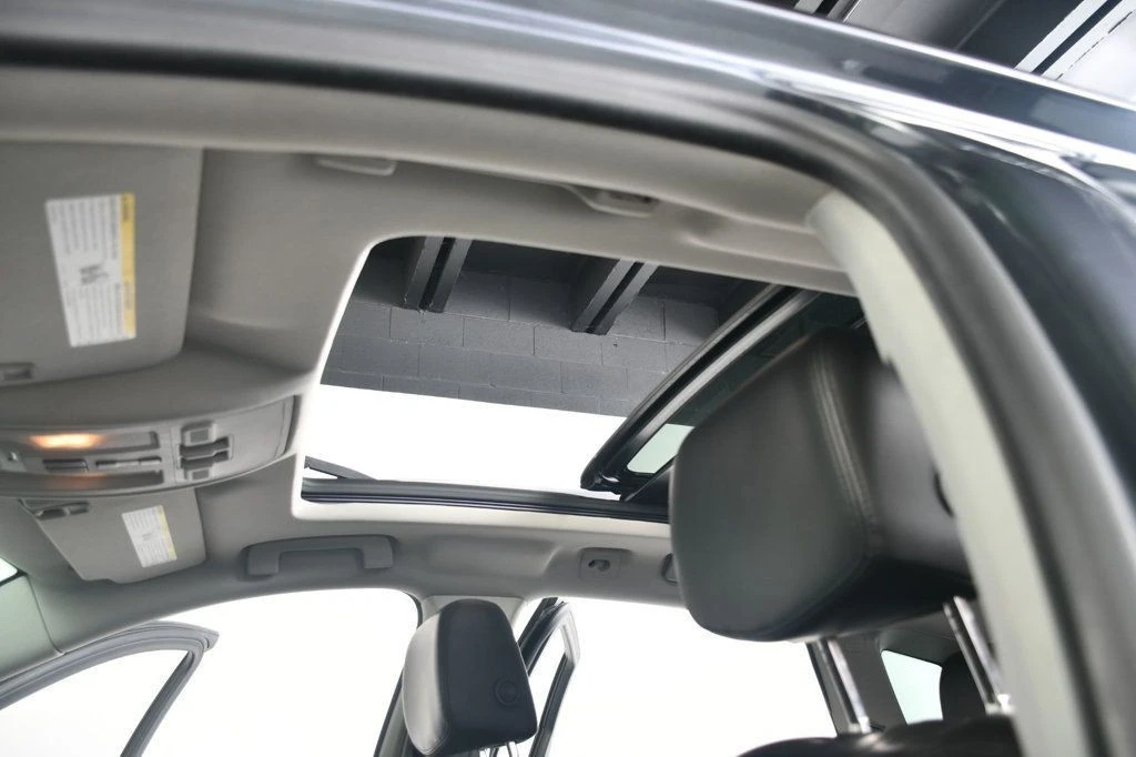 2011 Cadillac SRX - Image 7 of 12