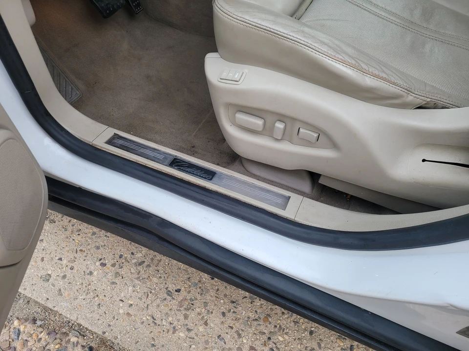 2011 Cadillac SRX - Image 21 of 21