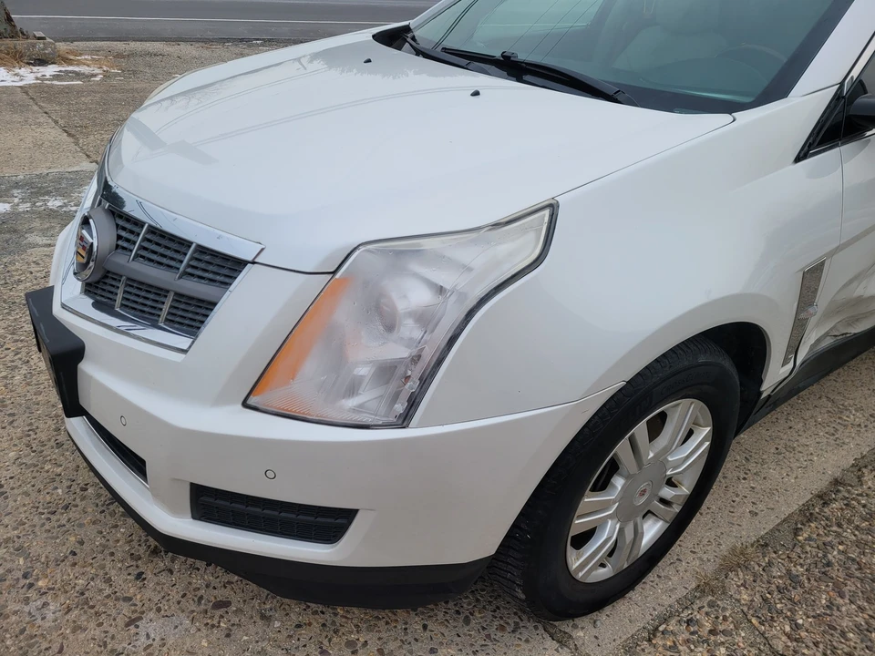 2011 Cadillac SRX - Image 13 of 21