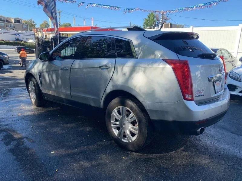 2011 Cadillac SRX - Image 6 of 12