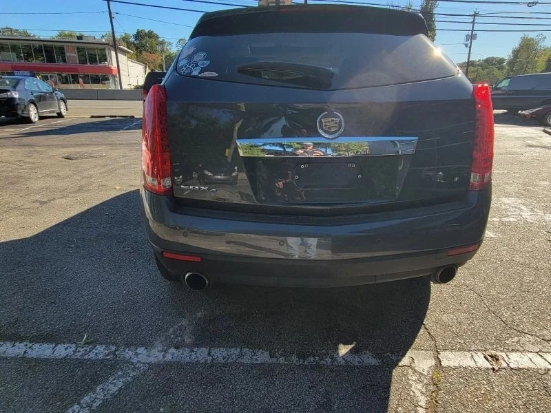 2011 Cadillac SRX - Image 11 of 12