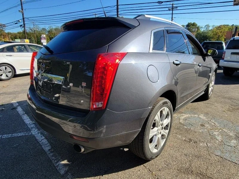 2011 Cadillac SRX - Image 10 of 12