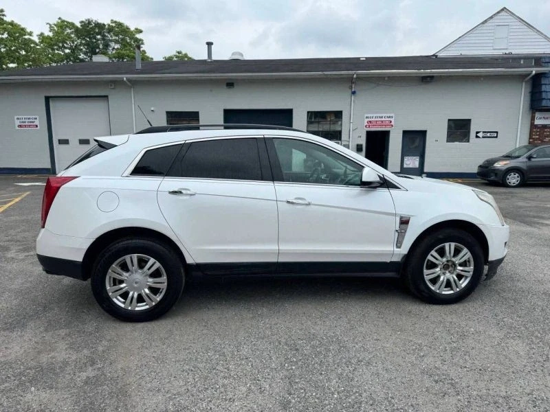 2011 Cadillac SRX - Image 9 of 12