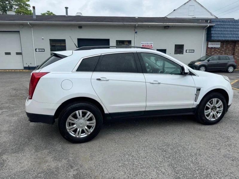 2011 Cadillac SRX - Image 10 of 12