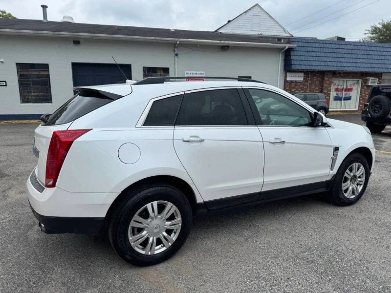 2011 Cadillac SRX - Image 11 of 12