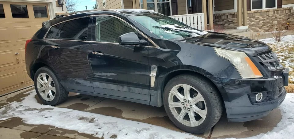 2011 Cadillac SRX - Image 2 of 5