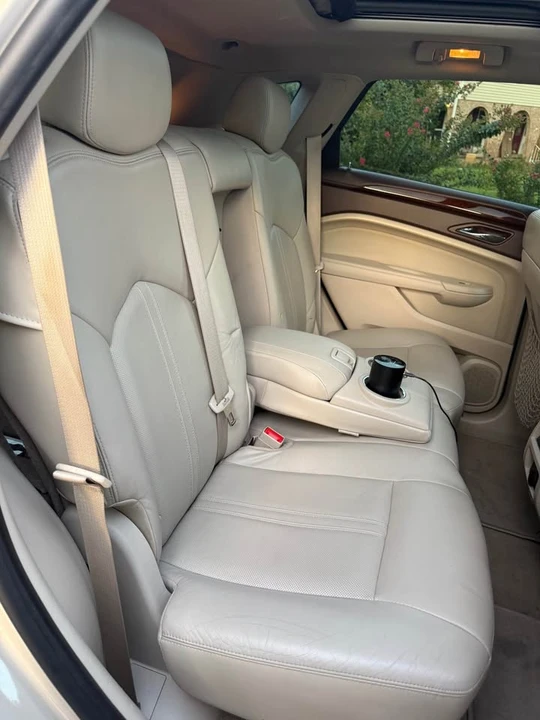 2011 Cadillac SRX - Image 4 of 5