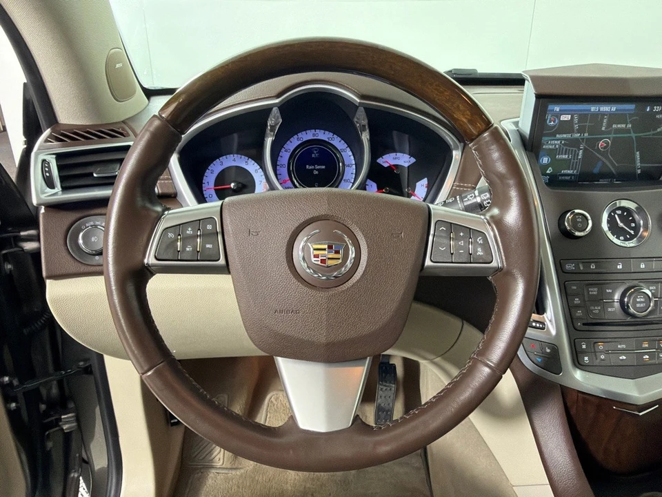 2011 Cadillac SRX - Image 16 of 21