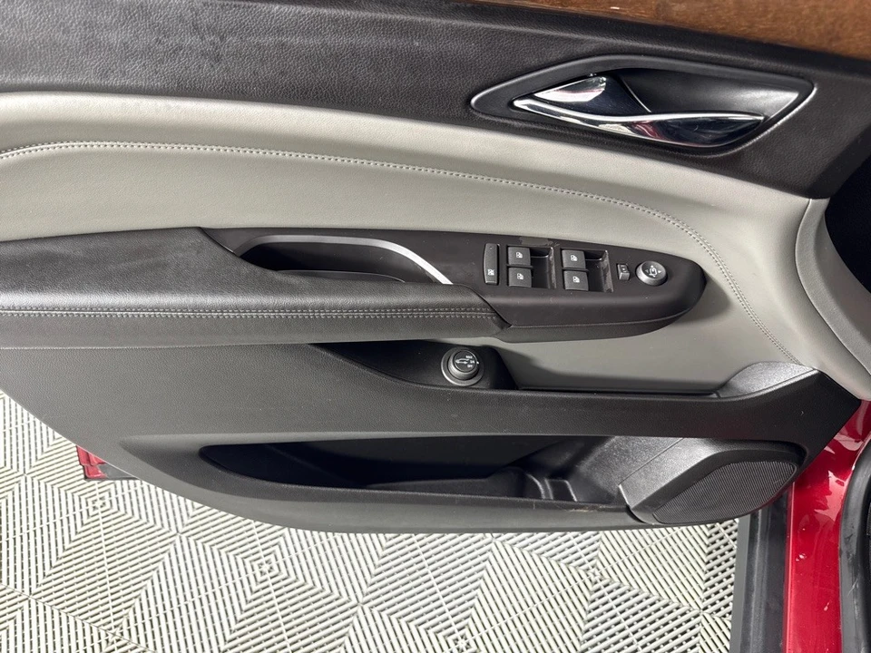 2011 Cadillac SRX - Image 12 of 12
