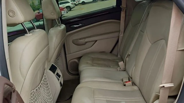 2011 Cadillac SRX - Image 6 of 9