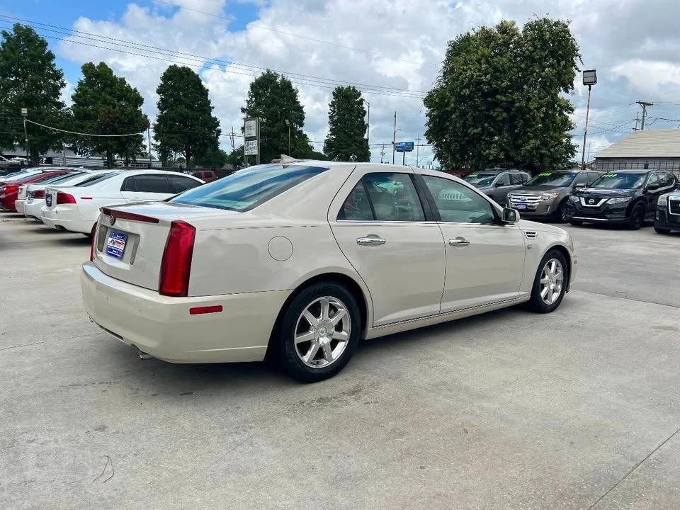 2011 Cadillac STS - Image 5 of 12