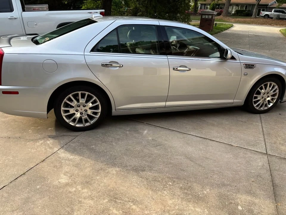 2011 Cadillac STS - Image 2 of 9