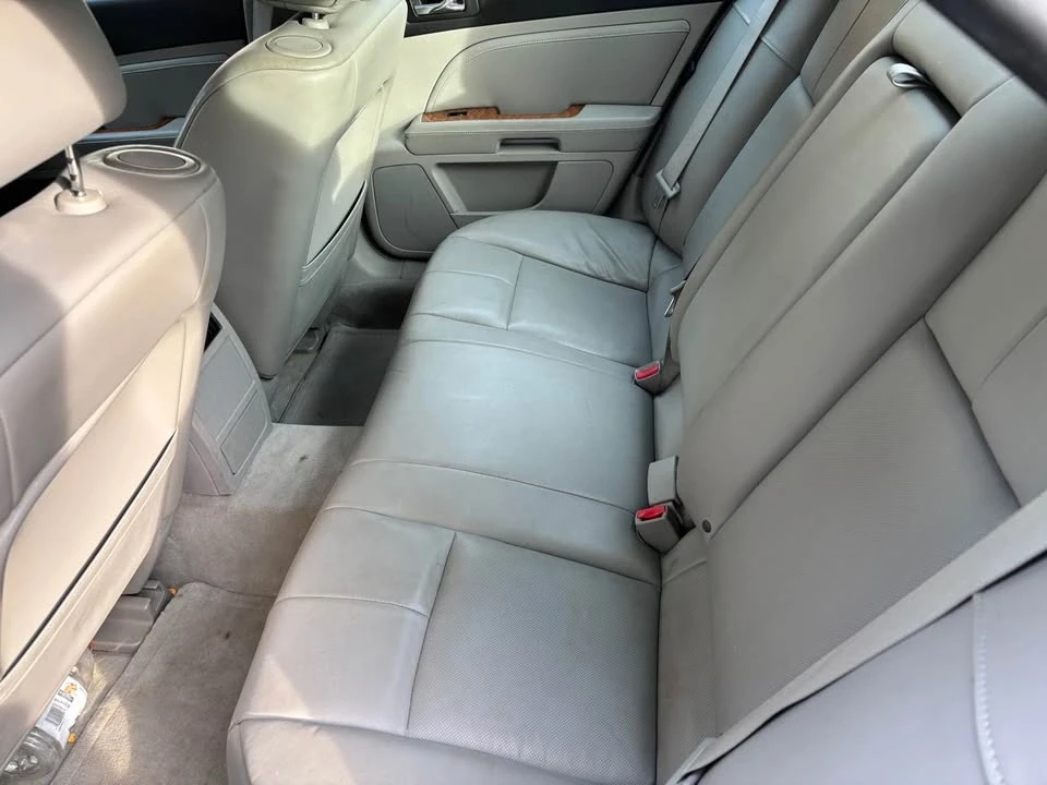 2011 Cadillac STS - Image 7 of 9