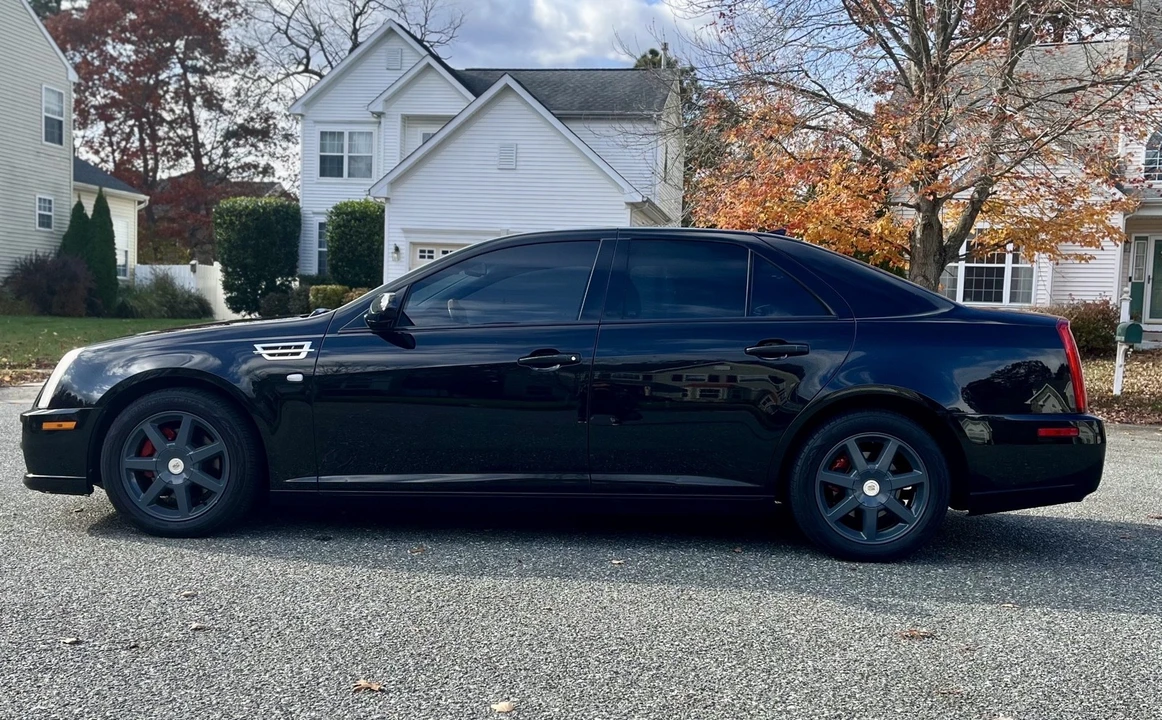 2011 Cadillac STS - Image 4 of 20