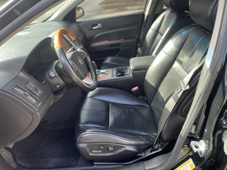 2011 Cadillac STS - Image 8 of 20