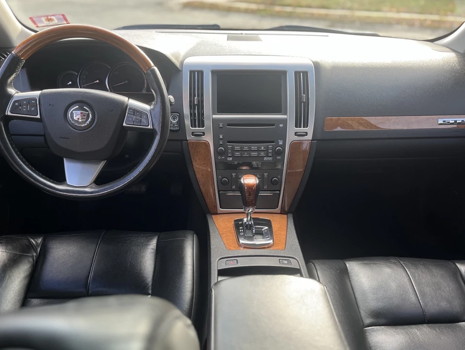 2011 Cadillac STS - Image 9 of 20