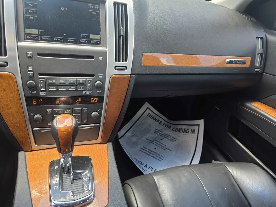 2011 Cadillac STS - Image 19 of 19