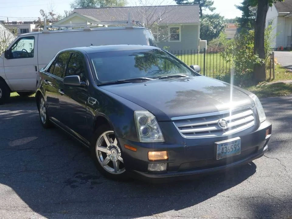 2011 Cadillac STS-V - Image 11 of 13