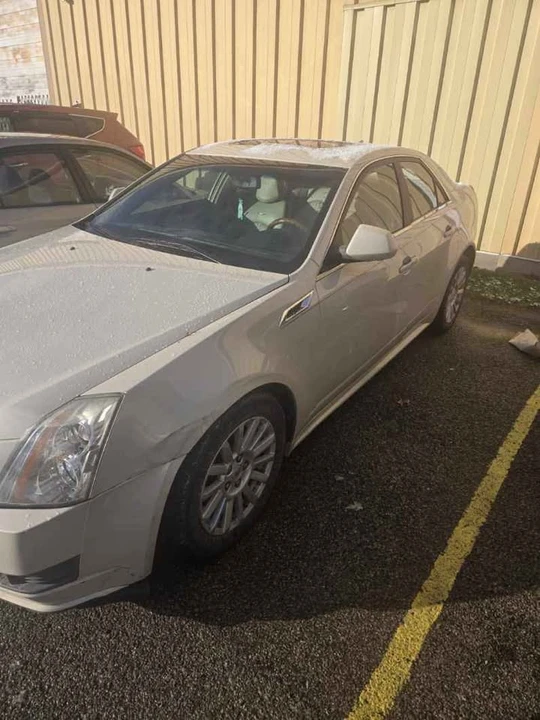 2011 Cadillac STS-V - Image 2 of 7