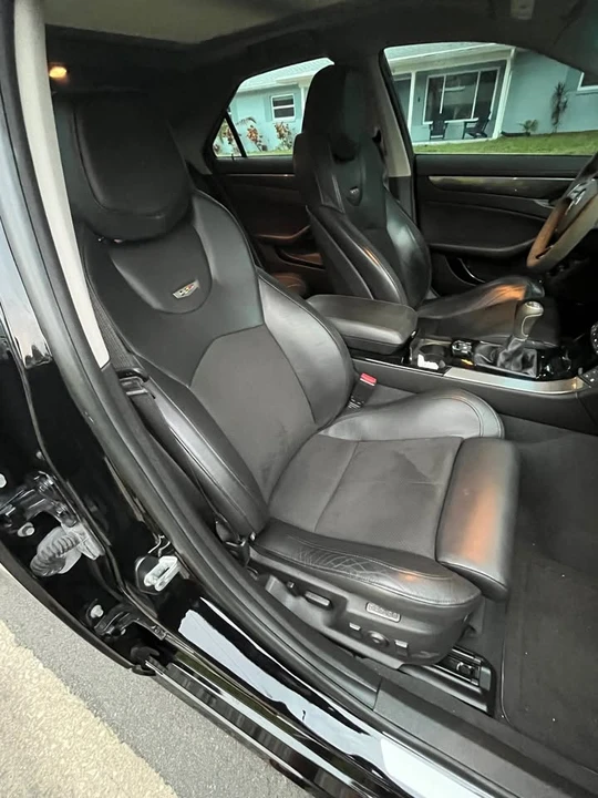 2011 Cadillac CTS-V 2nd Gen - Image 9 of 10