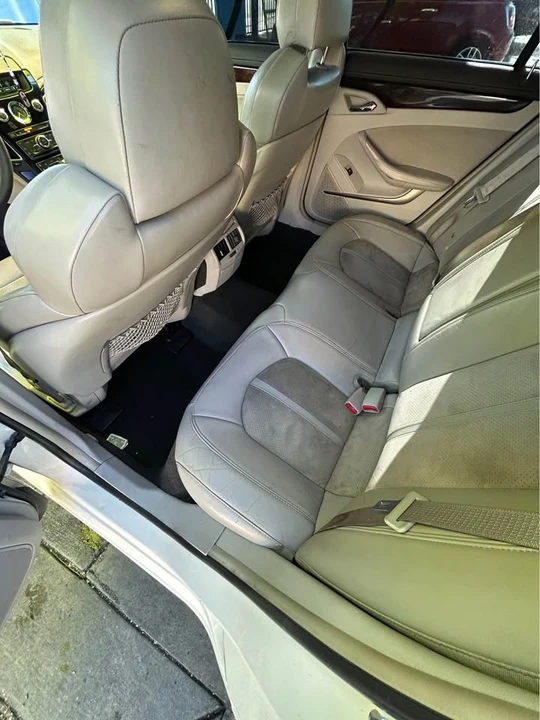 2011 Cadillac Catera - Image 6 of 6