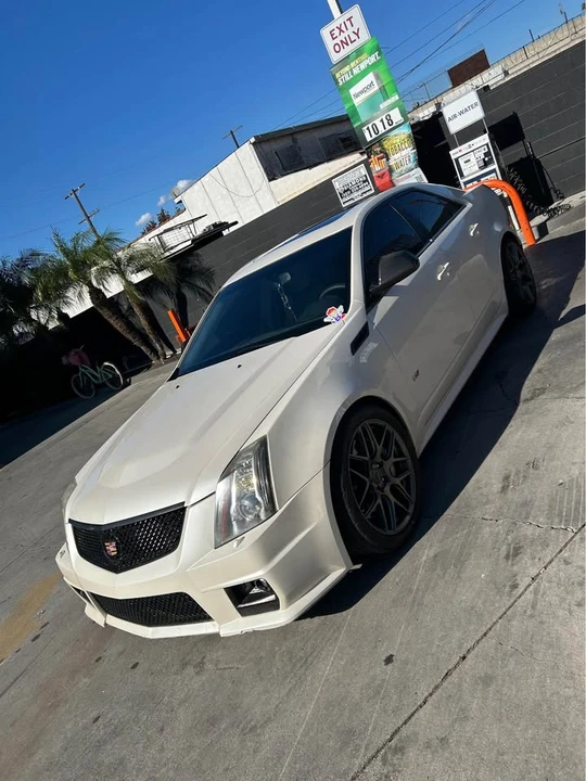 2011 Cadillac Catera - Image 2 of 6