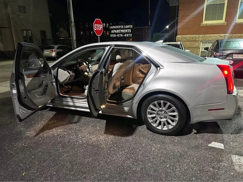 2011 Cadillac CTS 2nd Gen - Image 6 of 13