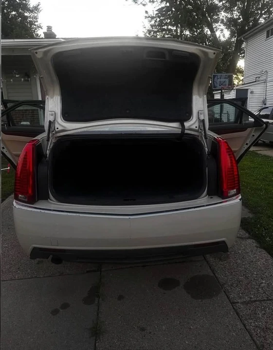 2011 Cadillac CT4 - Image 11 of 20