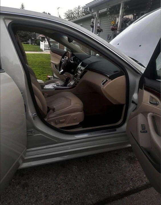 2011 Cadillac CT4 - Image 10 of 20