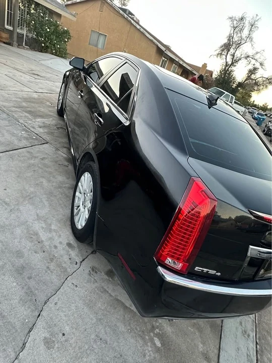 2011 Cadillac CT4 - Image 4 of 8