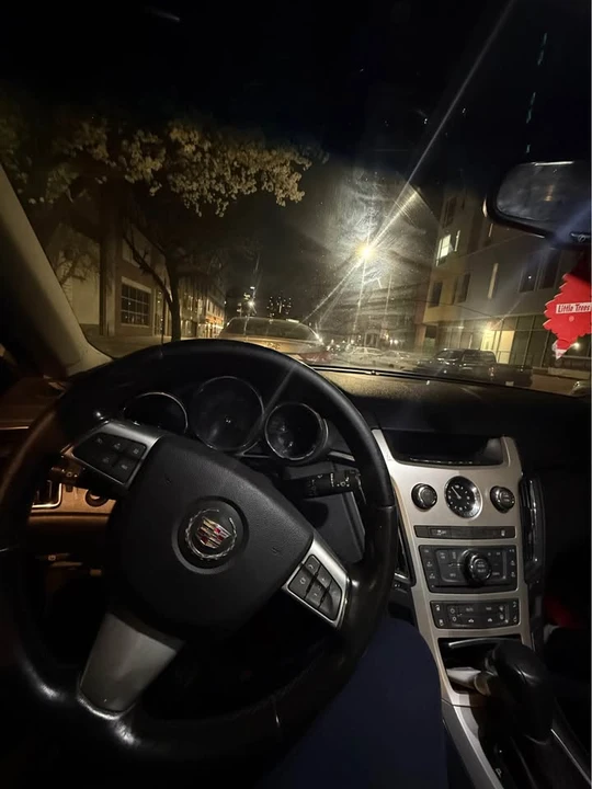2011 Cadillac CT4 - Image 3 of 4
