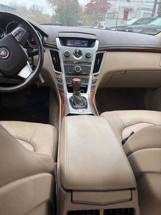 2011 Cadillac CT5 - Image 7 of 8