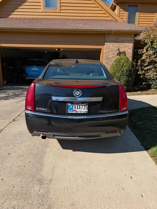 2011 Cadillac CTS 2nd Gen - Image 2 of 4
