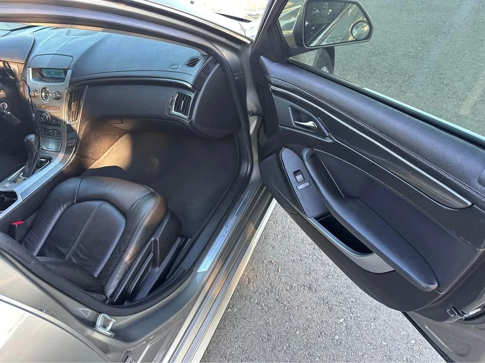 2011 Cadillac CTS 2nd Gen - Image 16 of 19