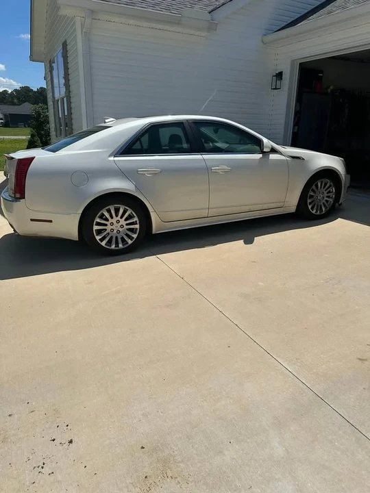 2011 Cadillac CTS 2nd Gen - Image 8 of 10