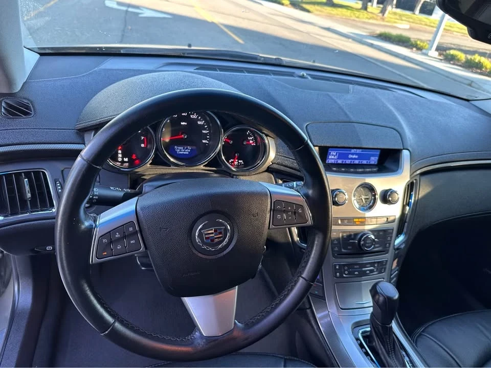 2011 Cadillac CTS 2nd Gen - Image 14 of 19