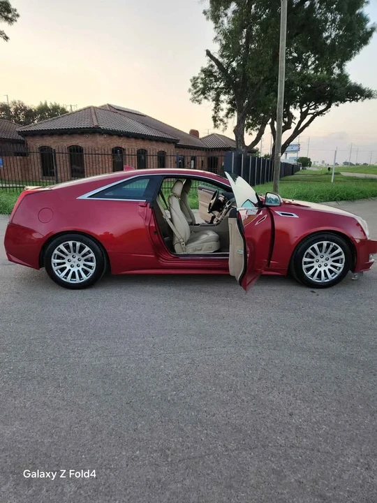 2011 Cadillac CTS 2nd Gen - Image 2 of 19