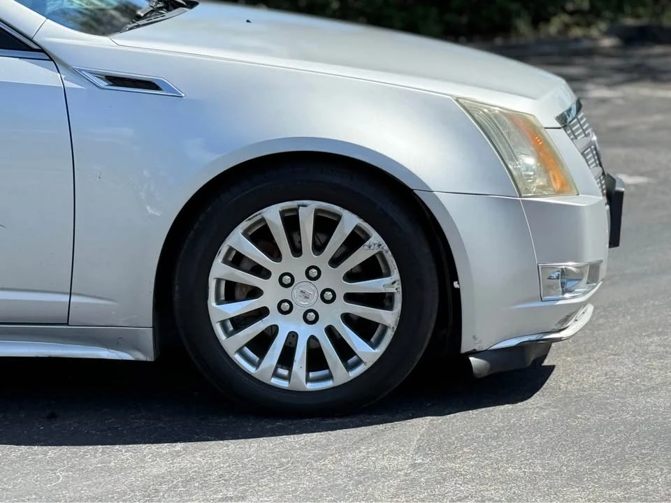 2011 Cadillac CTS 2nd Gen - Image 9 of 17