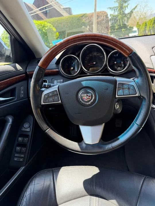 2011 Cadillac CTS 2nd Gen - Image 11 of 19