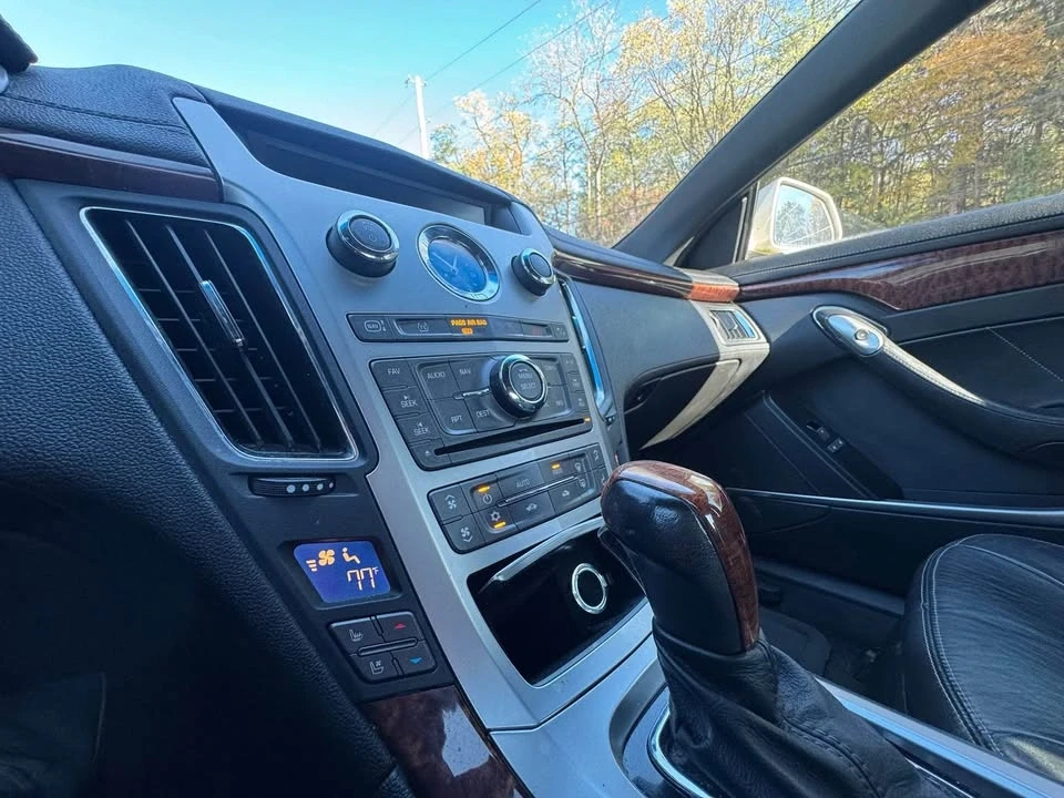 2011 Cadillac CTS 2nd Gen - Image 15 of 20