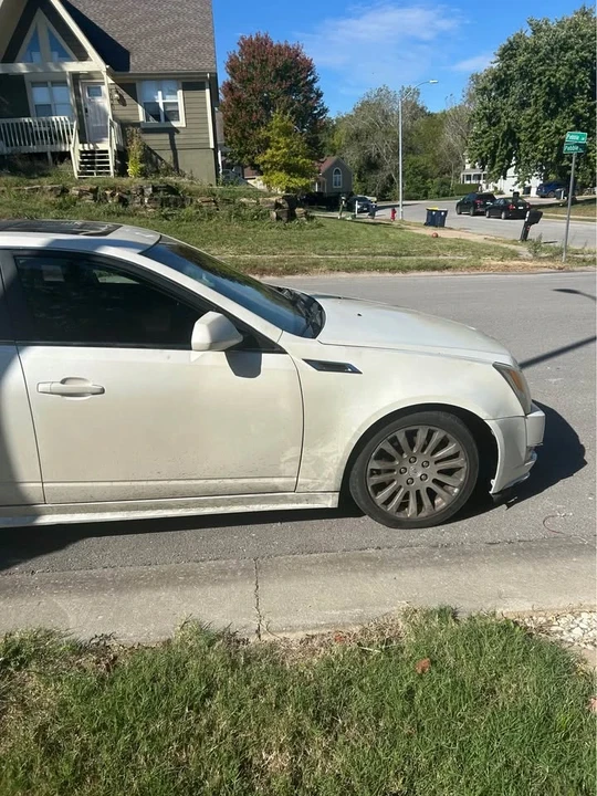 2011 Cadillac CTS 2nd Gen - Image 5 of 12
