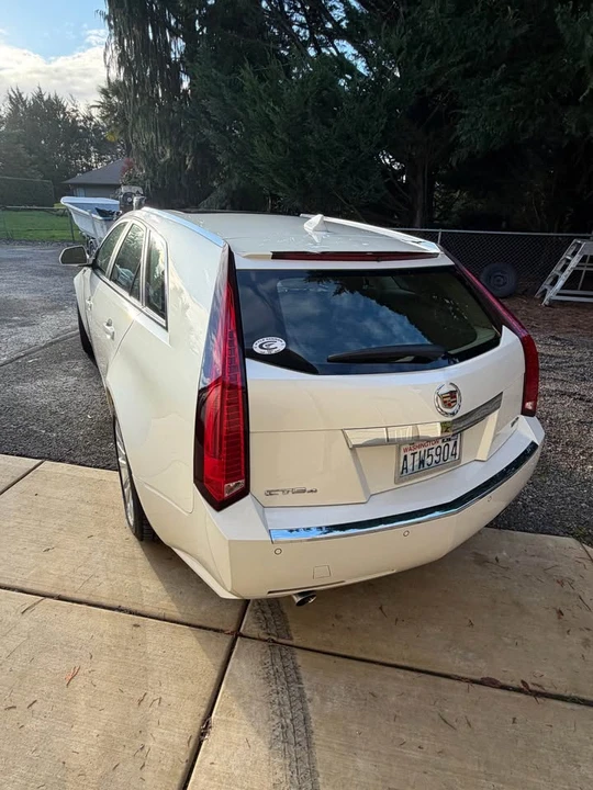 2011 Cadillac CTS 2nd Gen - Image 8 of 11