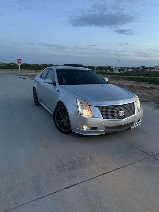 2011 Cadillac CTS 2nd Gen - Image 2 of 12